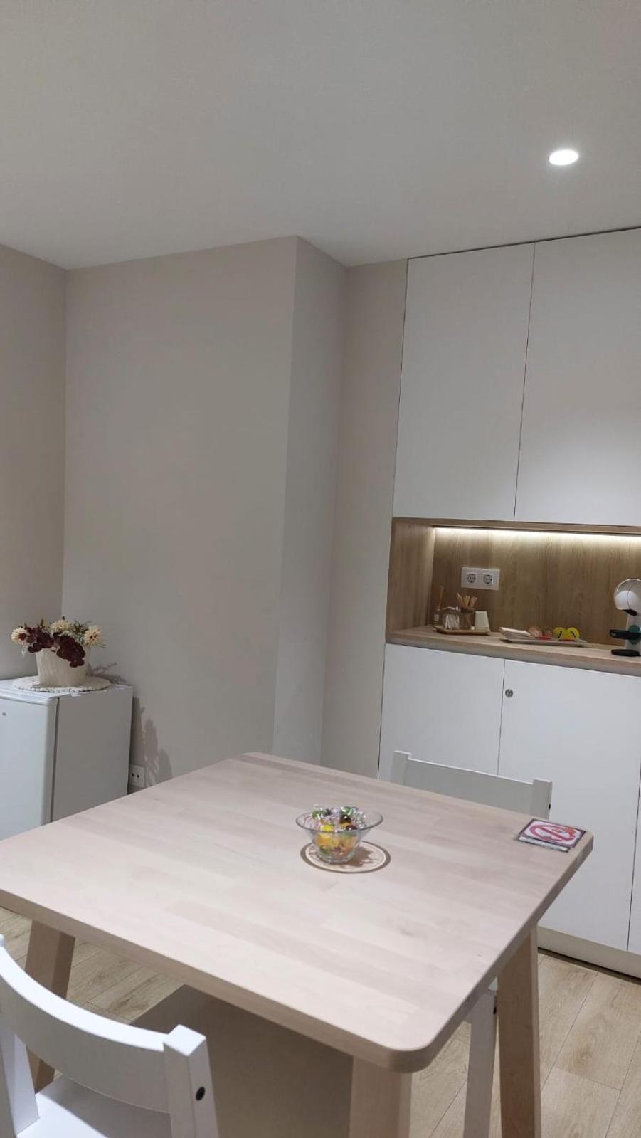 Pension La Castellana Logroño Exteriér fotografie